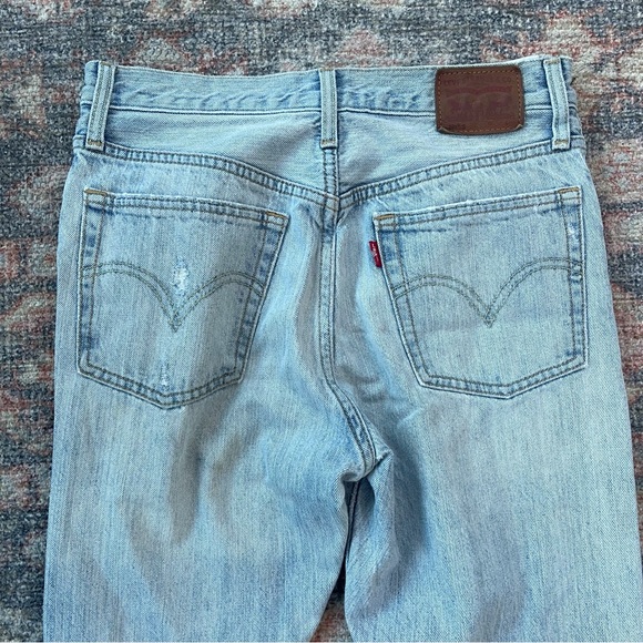Levi’s slim/straight leg distressed ankle jeans - Picture 8 of 10